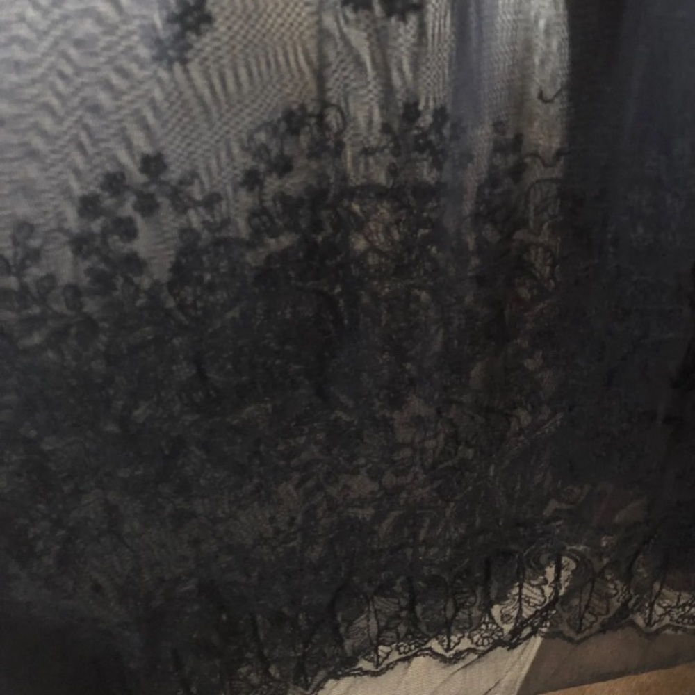 Dress - Picture 9 of 13